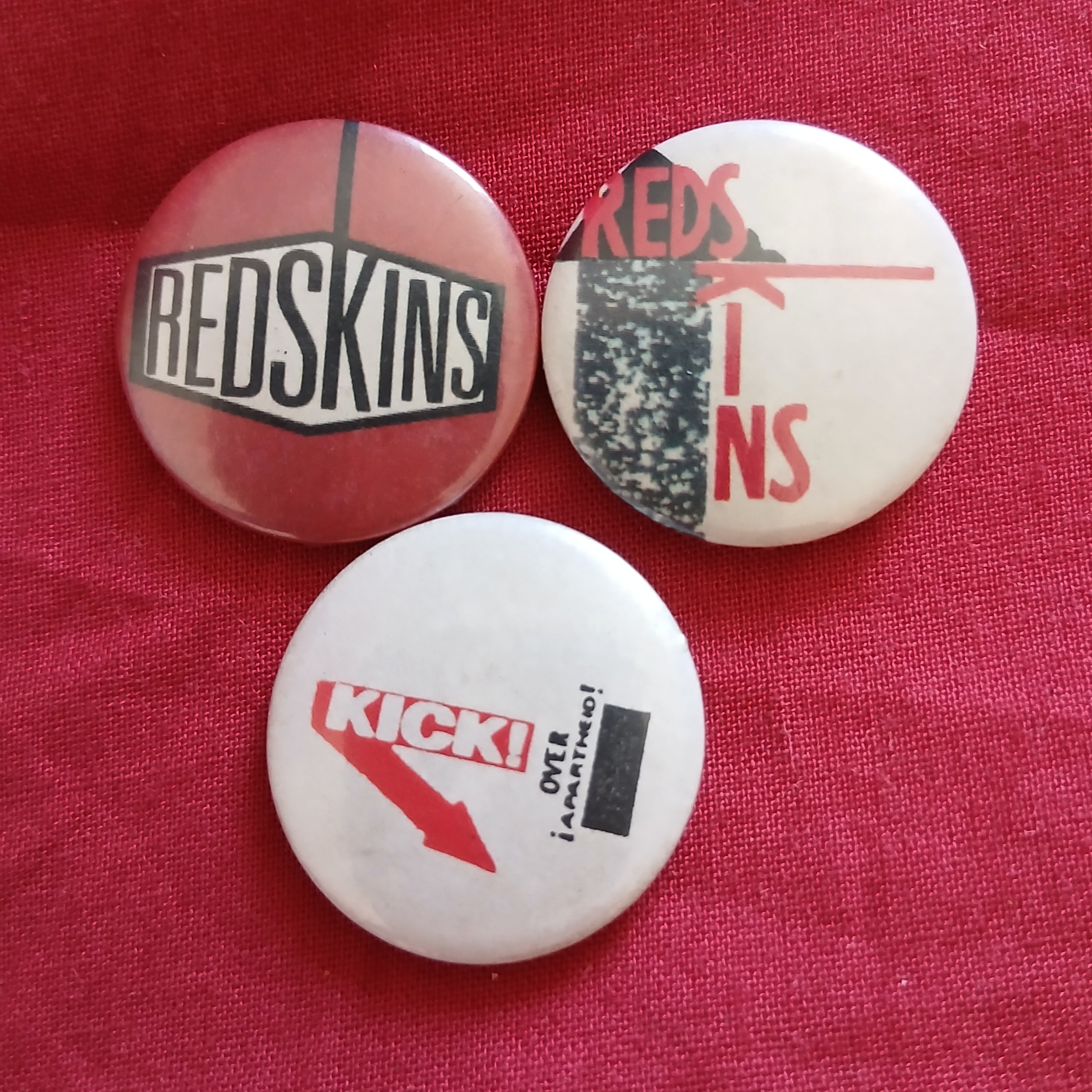 Badges Redskins / Photo : Nicolas Kssis-Martov